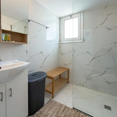 Apartman Harmony Modern 2br Retreat *